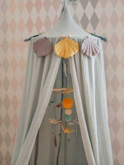 “Eye of the Sea” Linen Garland with Shells - Moi Mili