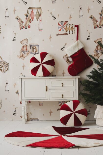 “Red Candy” Patchwork Cushion - Moi Mili