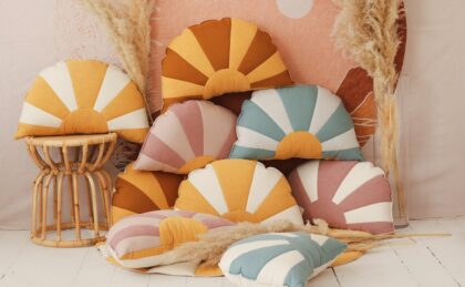 “Sunset in Twin Peaks” Sun Cushion FOLLOW THE SUN - Moi Mili