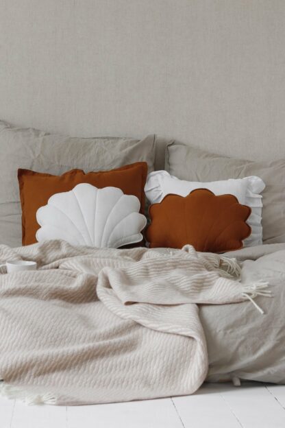 “White” Linen Shell Cushion - Moi Mili