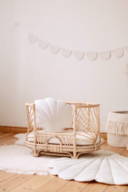 “White Pearl” Velvet Garland with Half Moons - Moi Mili