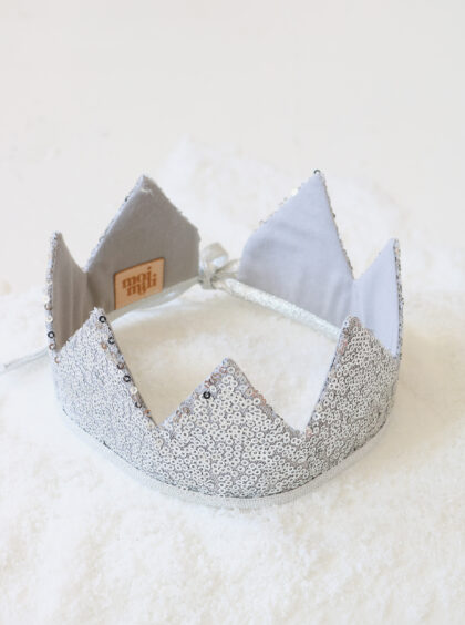 “Silver sequins” fairy-tale crown