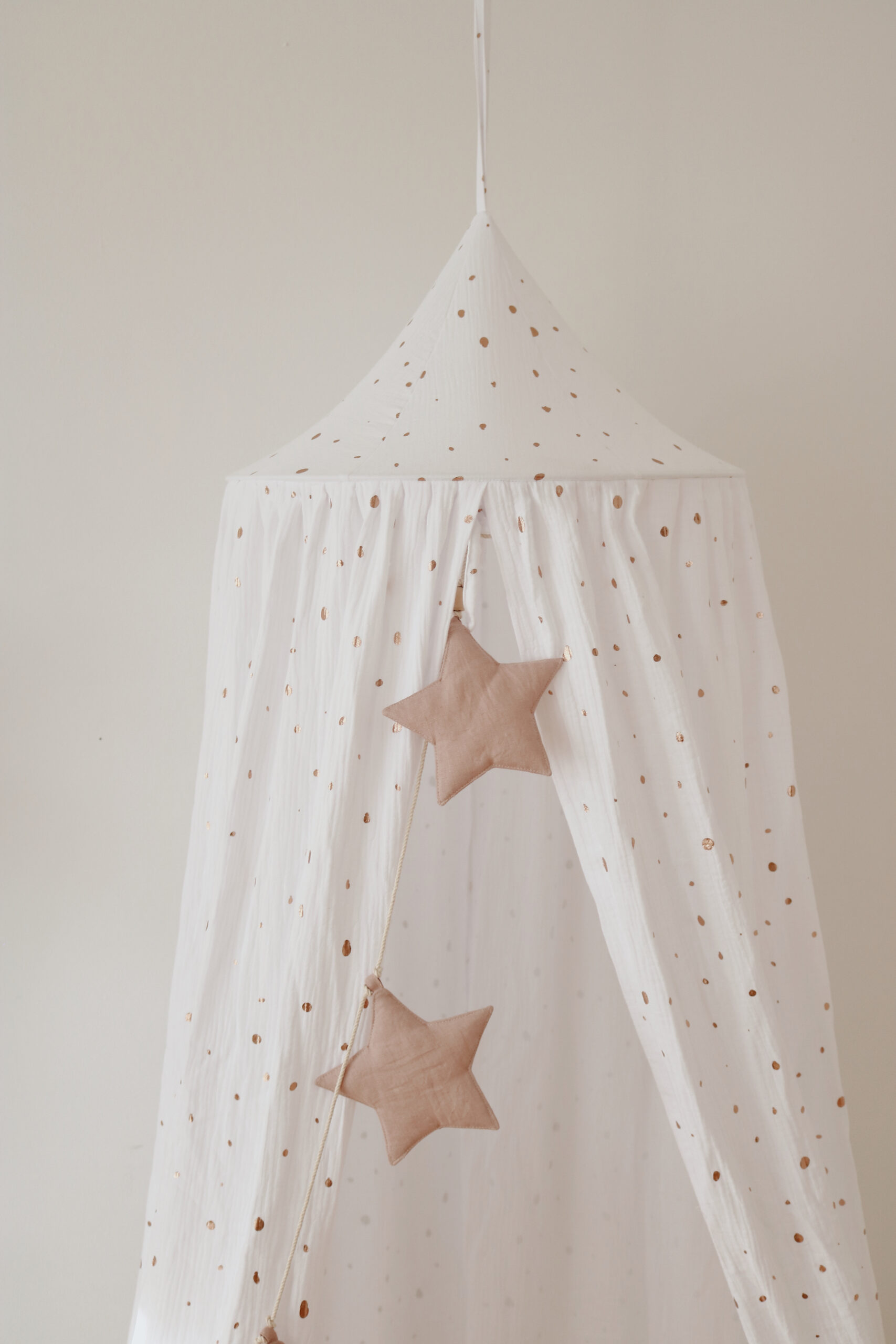 “Pink Star Dust” Linen Garland with Stars - Light pink