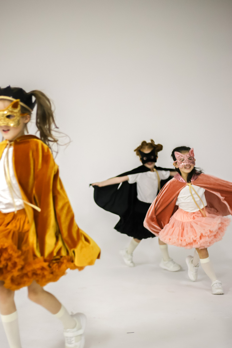 “Black Sequins” Fairy tale Crown and Wand Magic Set - Image 5