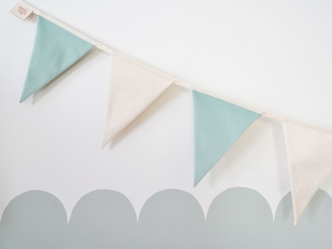 Decorative garland "Powder mint"