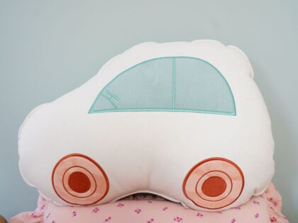 Decorative pillow car "Powder Mint"