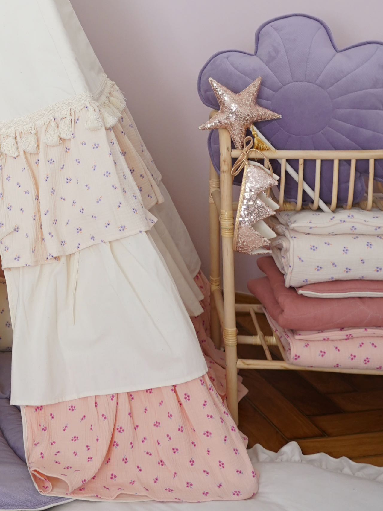 Set Teepee tent for kids with mat "Forget-me-not"/ mat- linen leaf mat "Light Pink" - Image 11