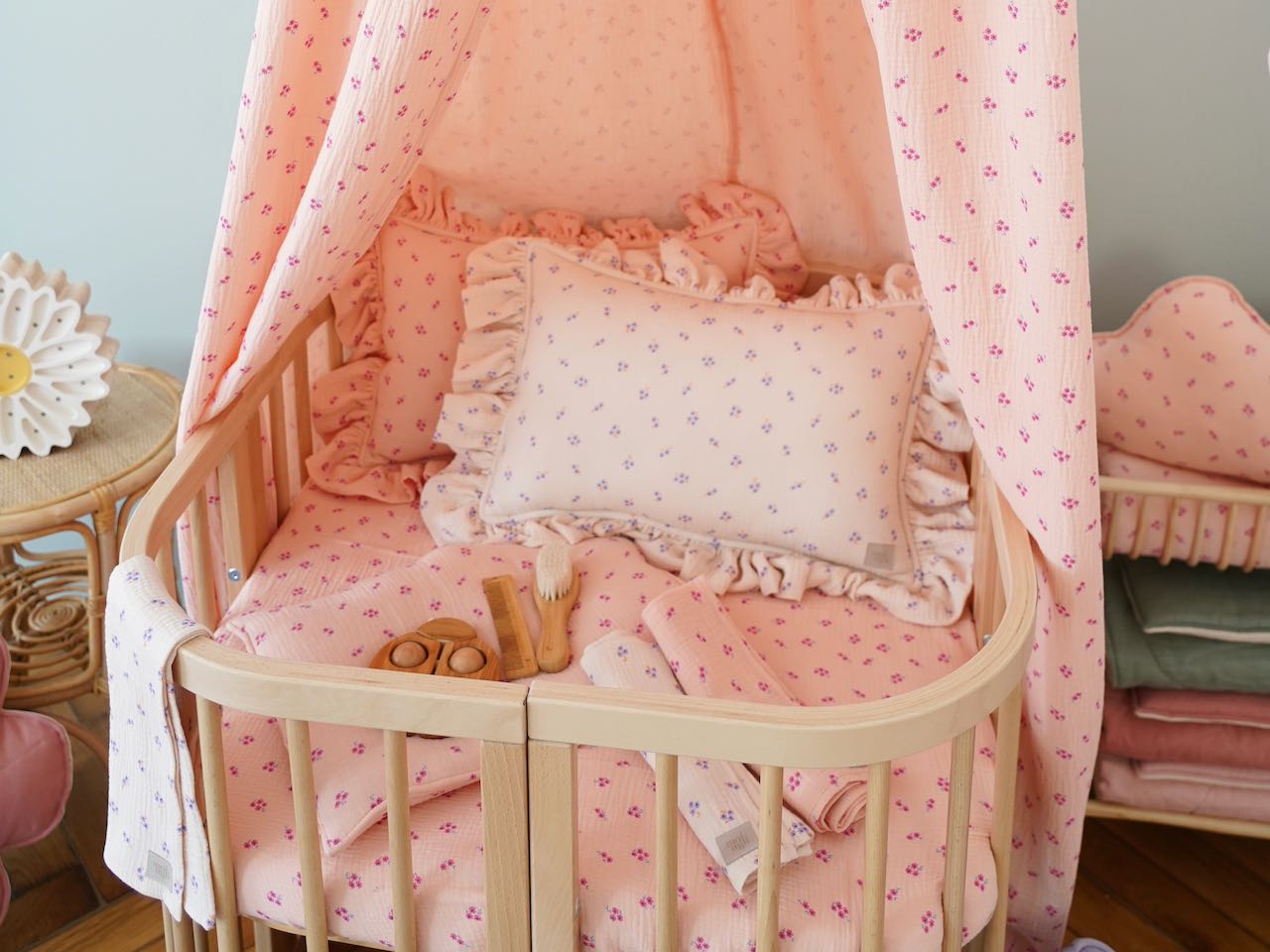 Muslin decorative pillow with frill "Purple forget-me-not" - Image 16