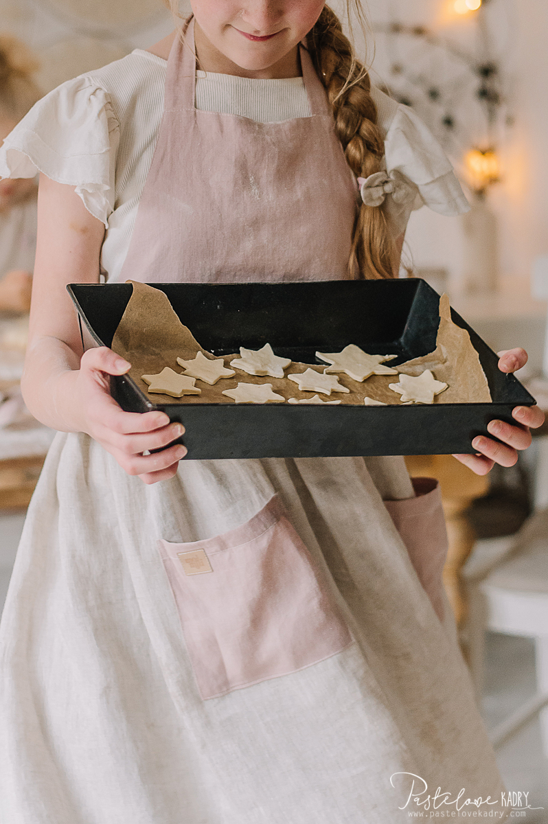 Linen kitchen apron for a child with headband Sweet cake - Image 10
