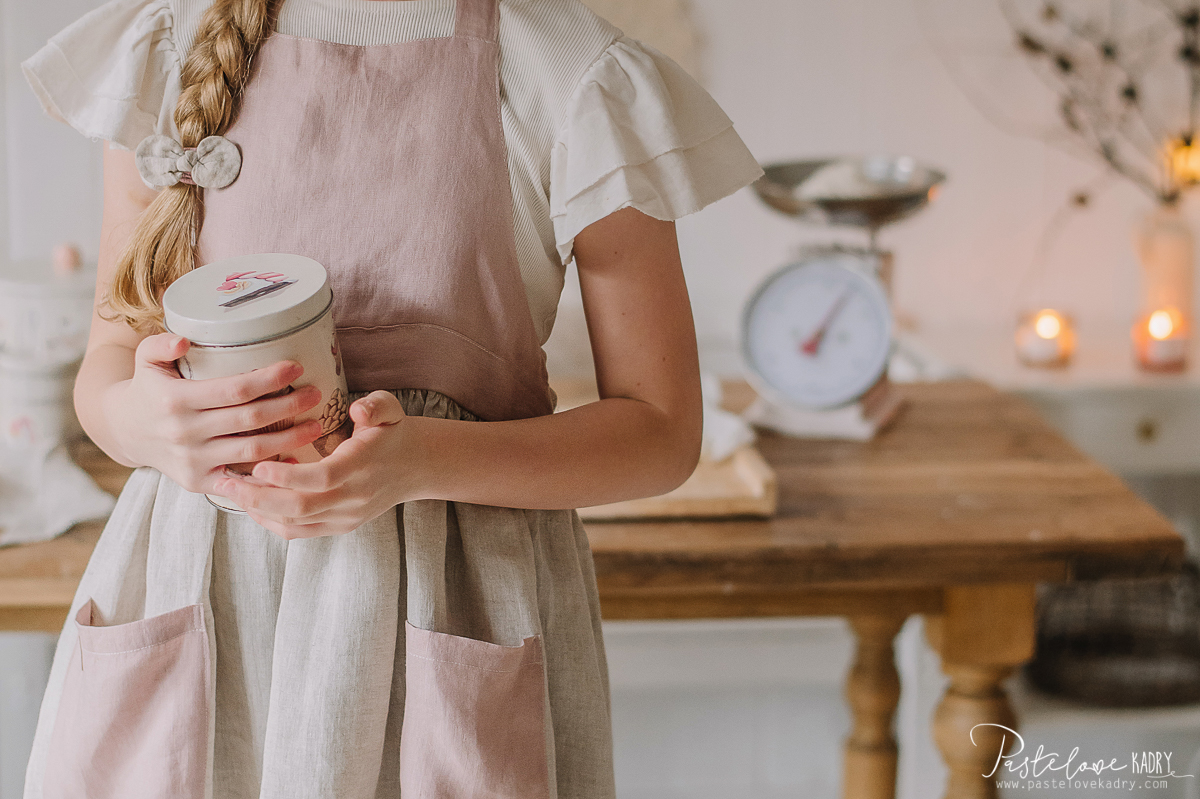 Linen kitchen apron for a child with headband Sweet cake - Image 20