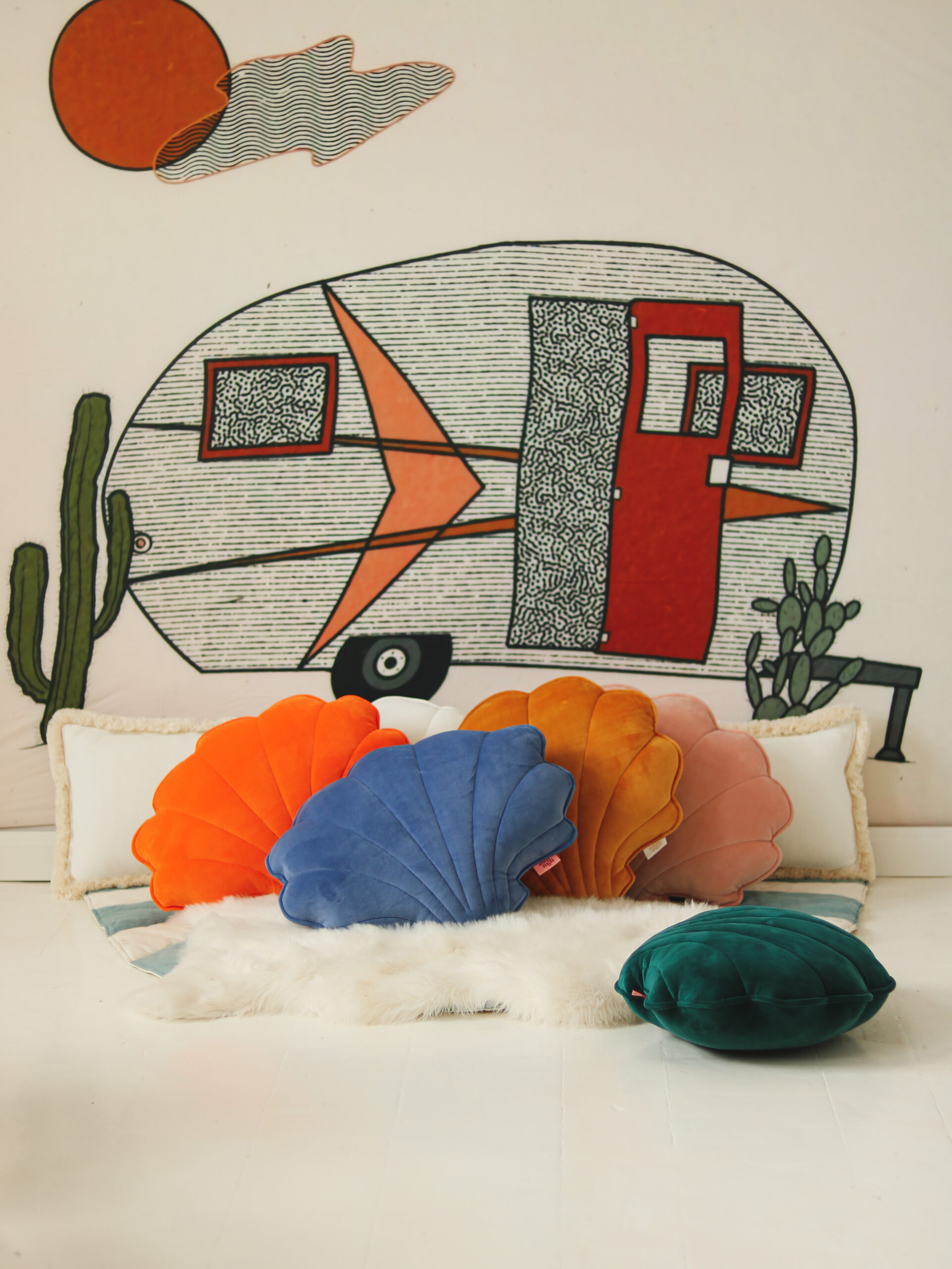 Soft Velvet Shell Cushion “Sapphire" - Image 6