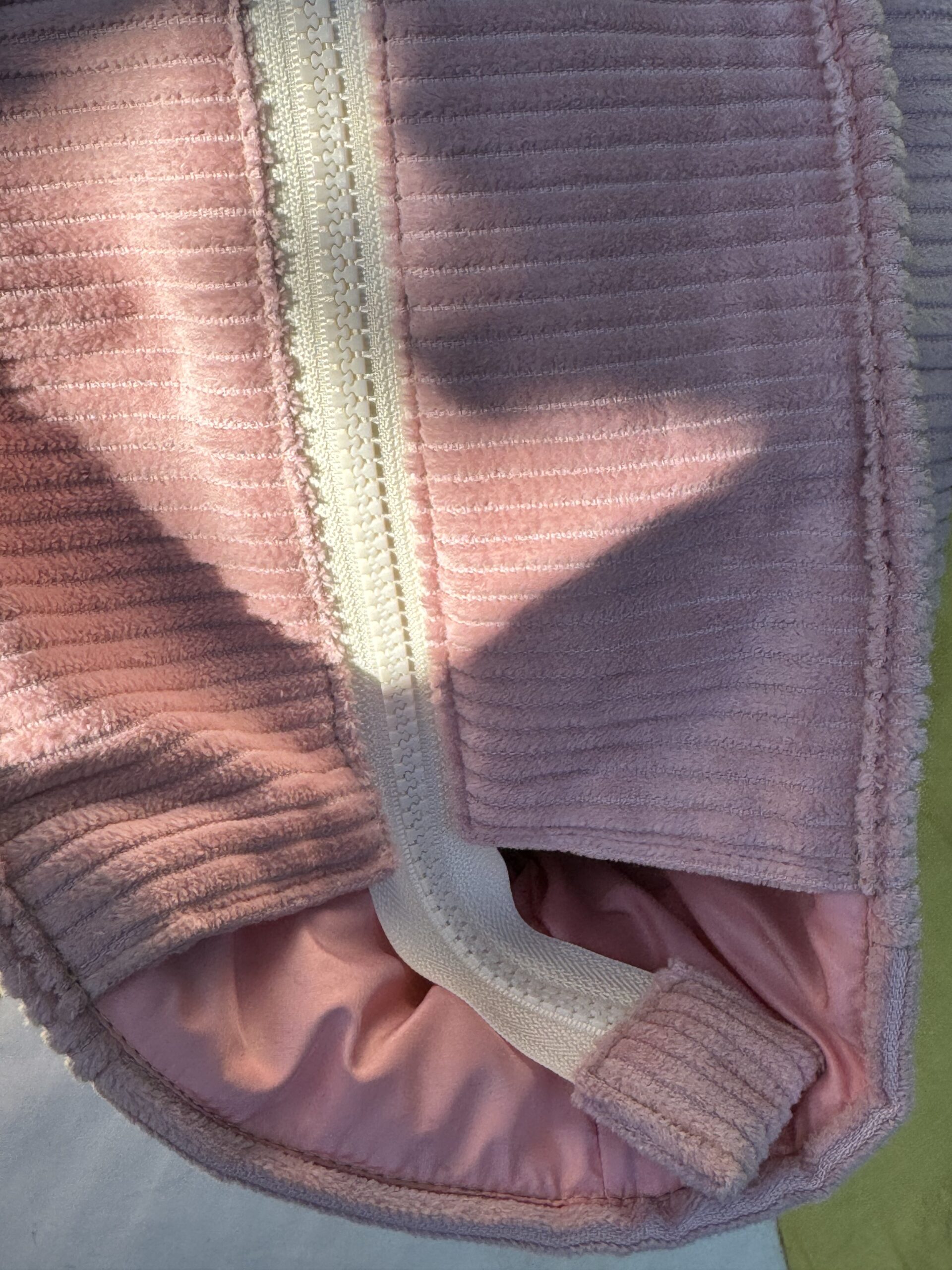 Travel bag "Pink Coffee" - Image 5