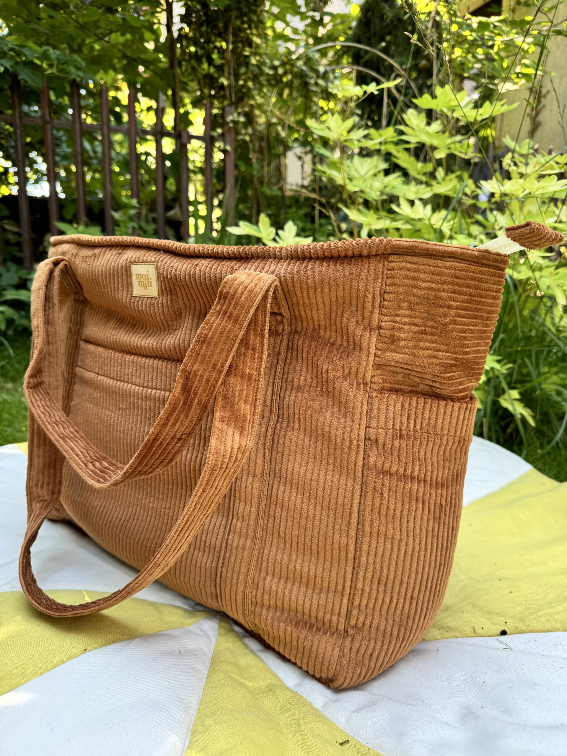 Travel bag "Caramel"