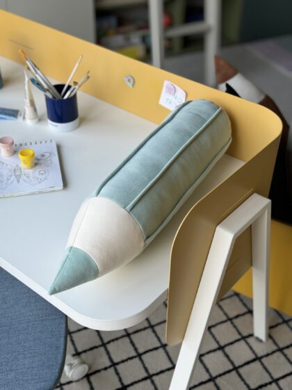 Crayon velvet pillow - “Mint”