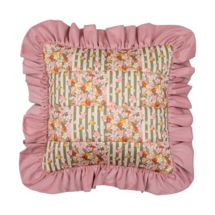 Quilted cushion cover with ruffle "Spring Garden"