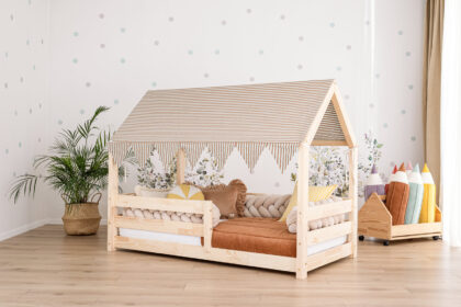 BIG Roof a garland of triangles- house beds  180/190/200 cm x 100/120/135/140 cm