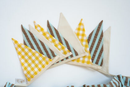 Garland "Blue Stripes and yellow check"